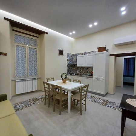 Dimora Lazzarella Appartement Napels Buitenkant foto